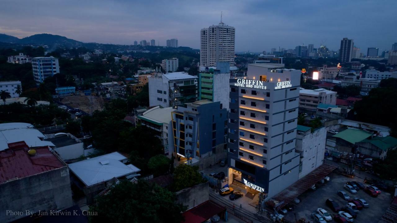 Griffin Hotel And Suites Cebu Exterior foto